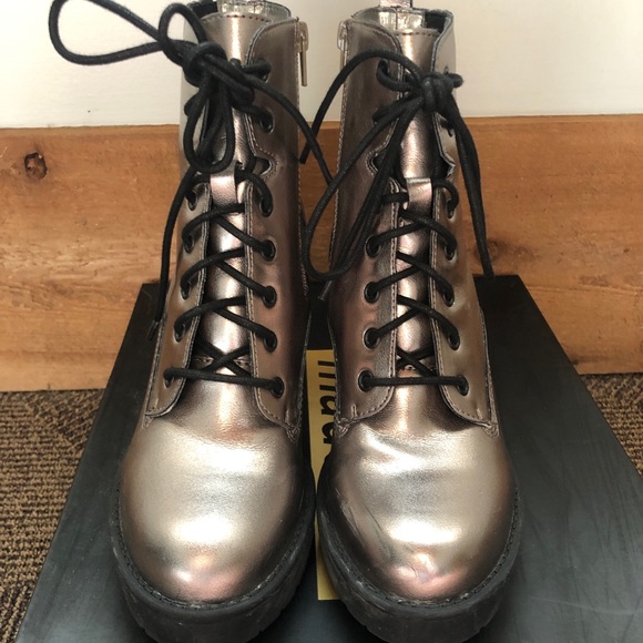 Madden NYC Josiee Platform Combat Boot - Picture 3 of 3